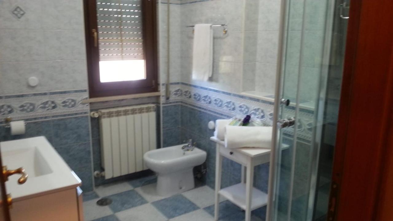 Modular King Suite - Intera Suite Vicino Aeroporto E Fiera Di Roma 피우미치노 외부 사진